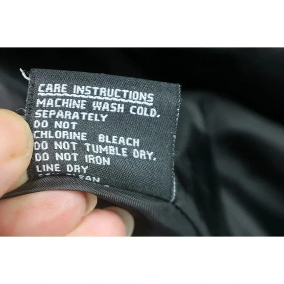 Jones New York Full Zip Black Jacket-Size Large-Lined-Side Zips - Picture 12 of 12